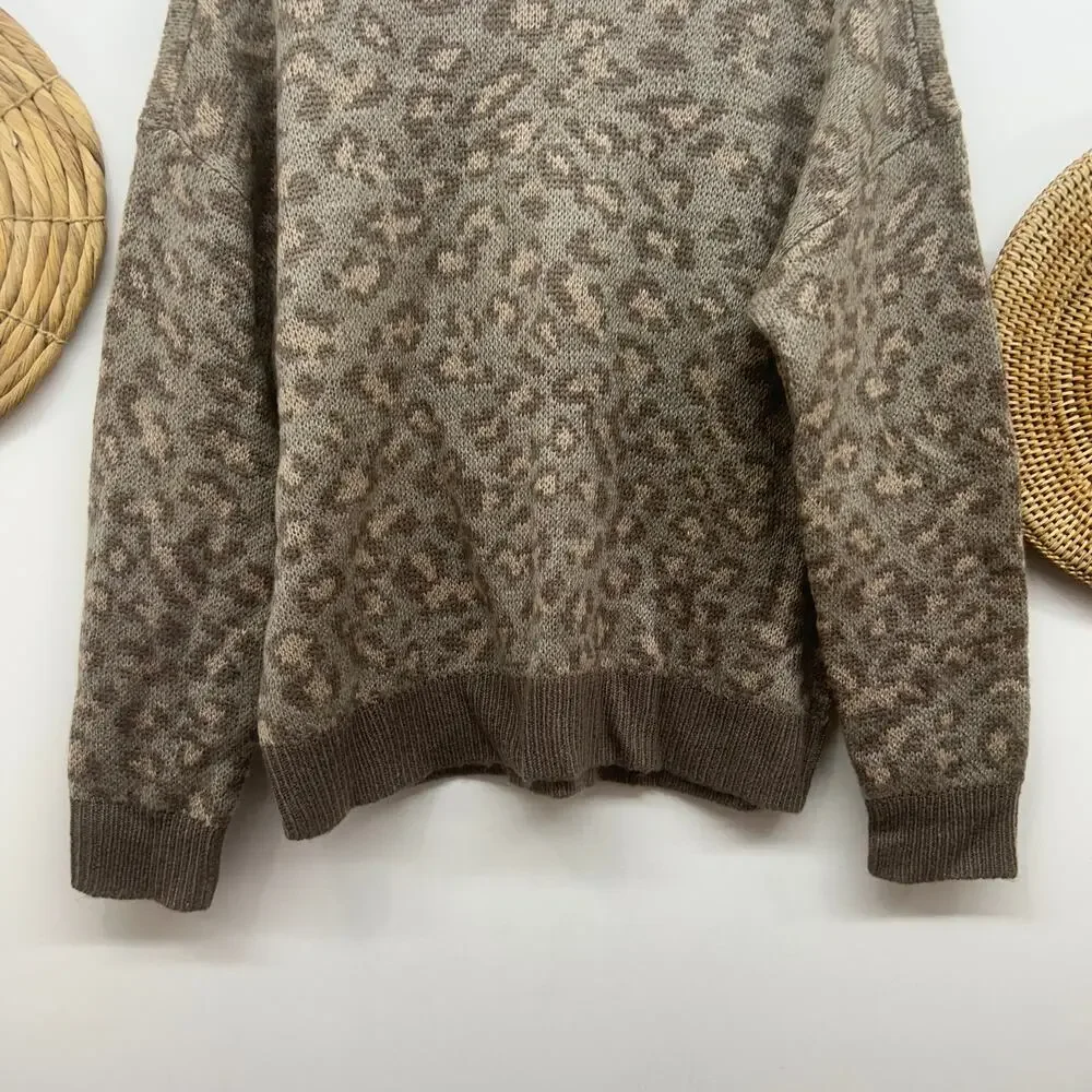 Aerie Brown Animal Leopard Print Oversized Crew Neck Knit Sweater Small Cozy - Picture 4 of 6